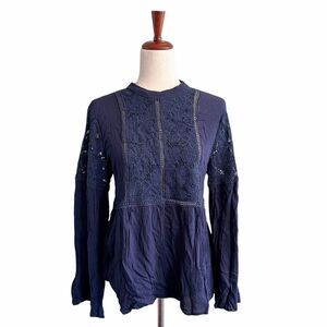 Ariat Western Top Size Large Women's Navy Blue Country Rodeo Shirt Blouse‎ Lace